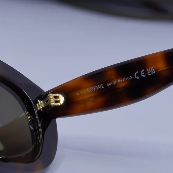 Loewe LW40153F 52E Cat Eye Sunglasses – Dark Havana\\Brown Loewe LW40153F 52E Cat Eye Sunglasses – Dark Havana\Brown main image 3